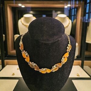 Rare  Lisner Gilded Gold Tone Hardware with Multi-Color Bakelite Necklace 1950s